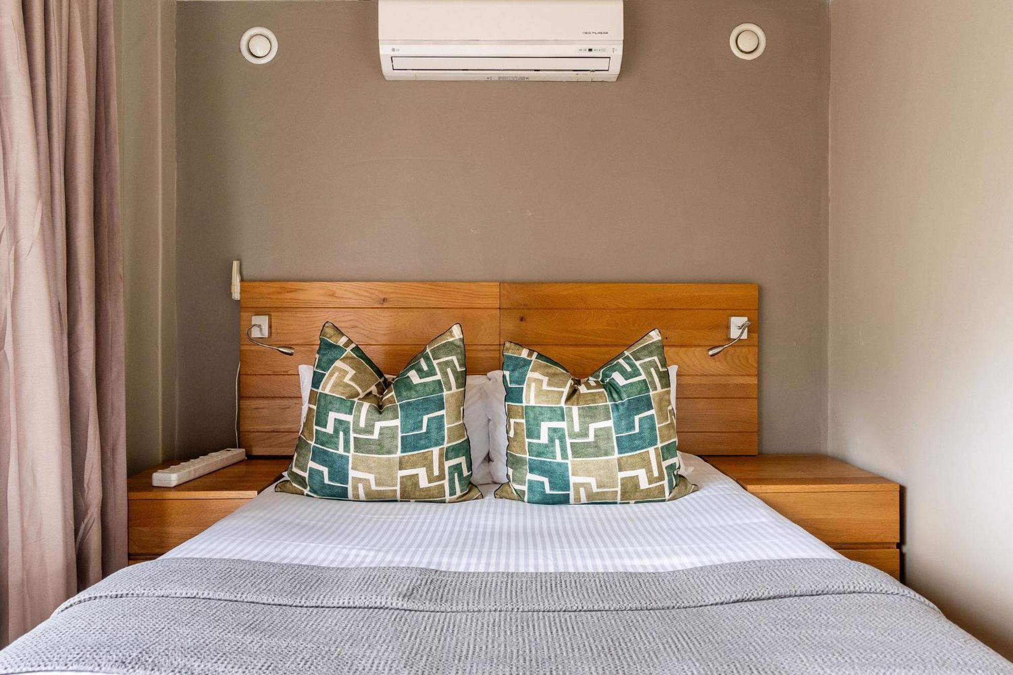 Camps Bay Forest Pods Cape Town Bagian luar foto